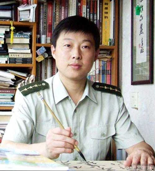 张家益老师的照片，单击鼠标查看大图！